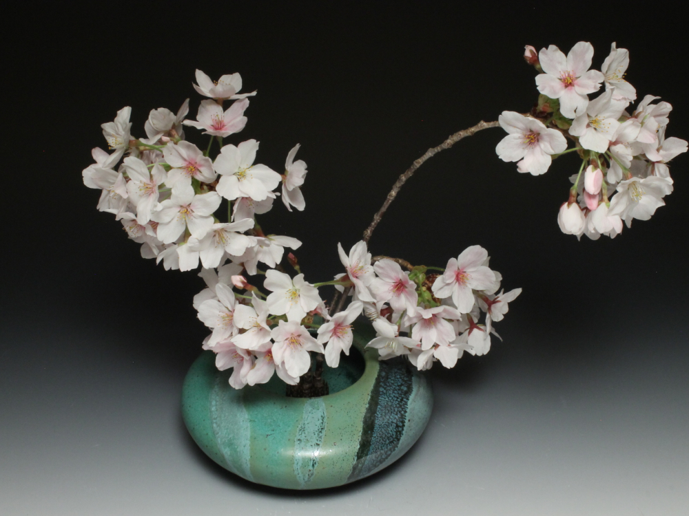 Ikebana Flower arranging pot in Mountain glaze Printemps Pottery