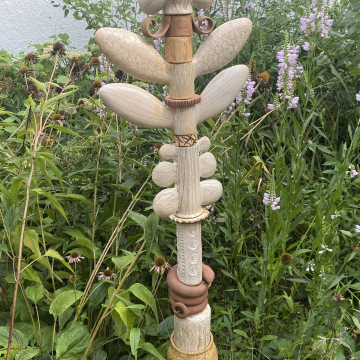 Sculptures and Outdoor totems