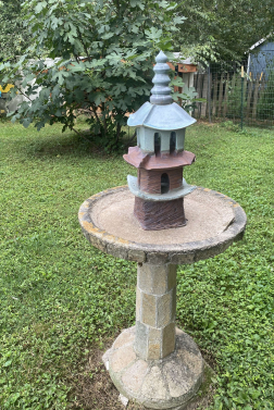 birdbath_pagoda.jpg