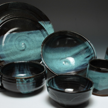 Dinner Set in Northern Lights